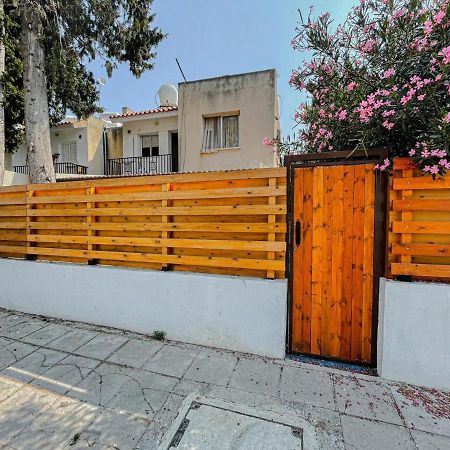Dub House 2 Apartamento Paphos Exterior foto